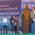 Tim Voli Putri SMAN 1 Hu'u Raih Juara 3 Bersama Di Kejuaraan Voli Tingkat Pelajar SMA/SMK Se-Kab Dompu Dan Kapten Tim Bertekad Tahun Depan Membawa Kembali Piala